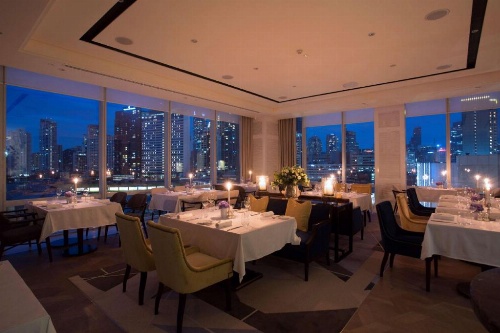 Raffles Makati Hotel image 32